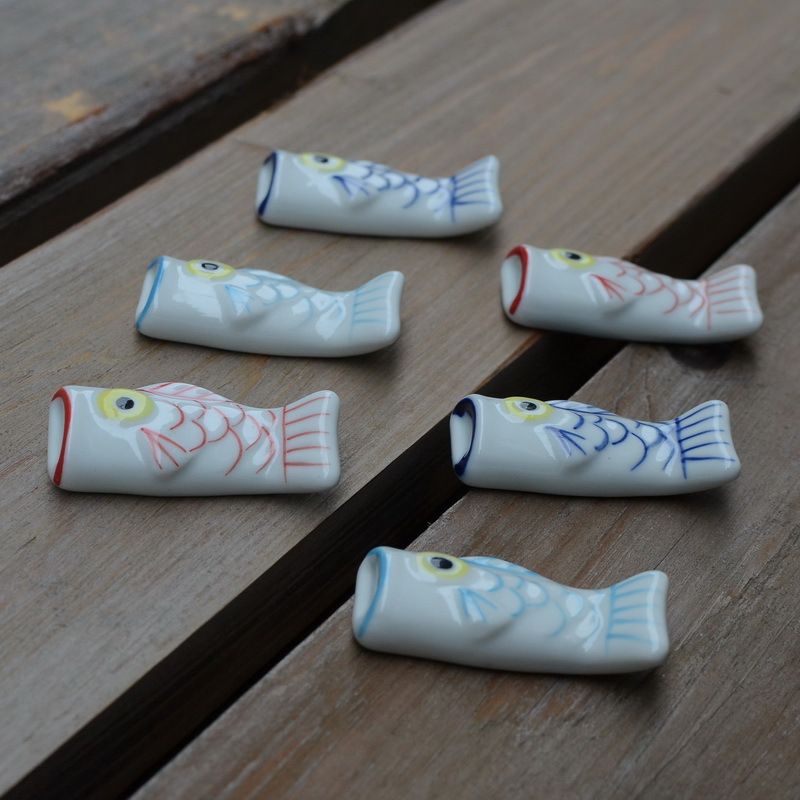 Creative Cartoon Ceramic Small Bream Chopstick Rack