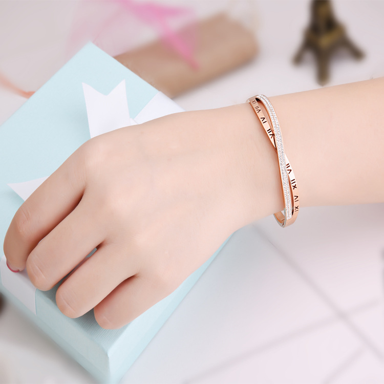 Women's Style Roman Word Diamond Bracelet