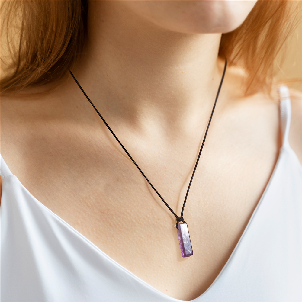 Irregular Stone Rectangular Pendant Necklace