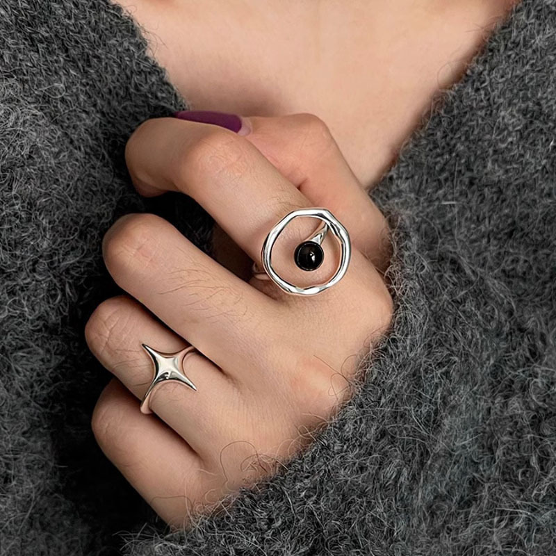 Female All-match Cold Niche Star Black Agate Ring