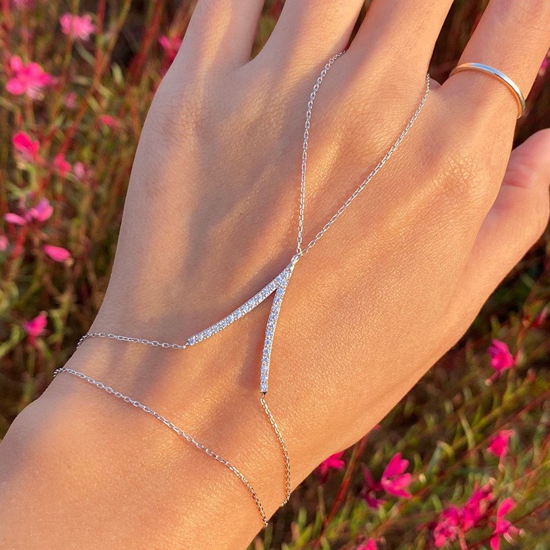 Women's V-finger Simple Copper Bracelet Silver Double-layer