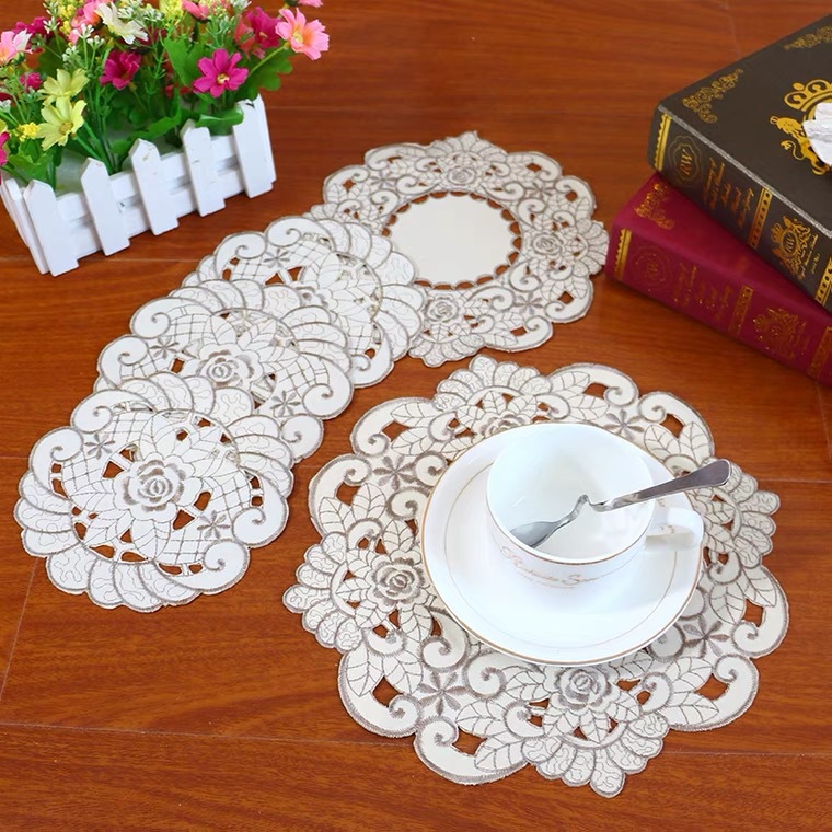Embroidered Polyester Fabric Craft Table Mat