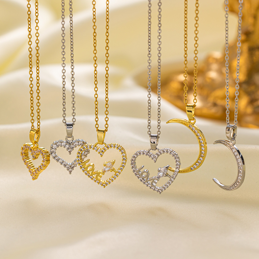 Stainless Steel Necklace Women's Fashion Copper-plated Gold Pendant