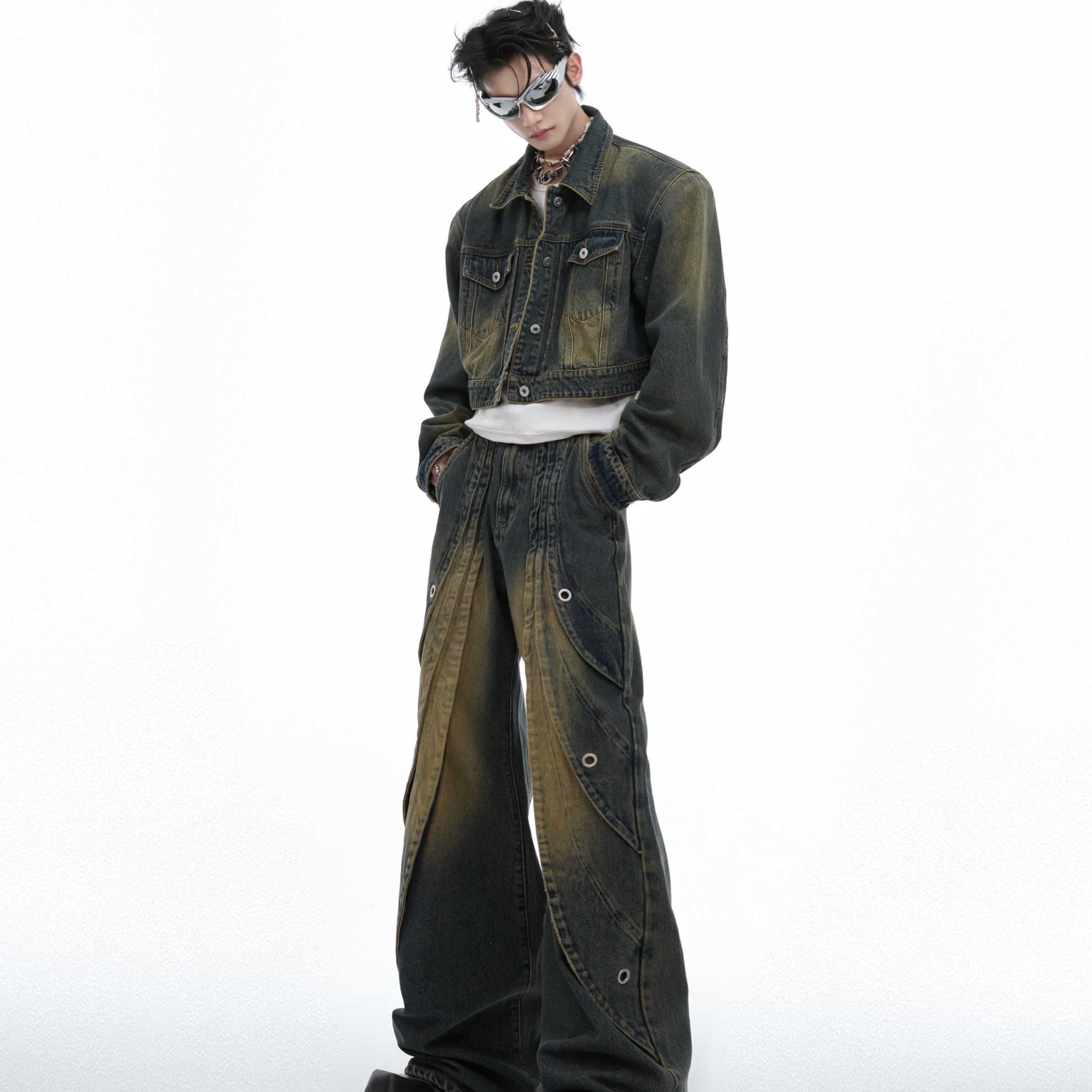 Distressed Gradient Short Denim Coat