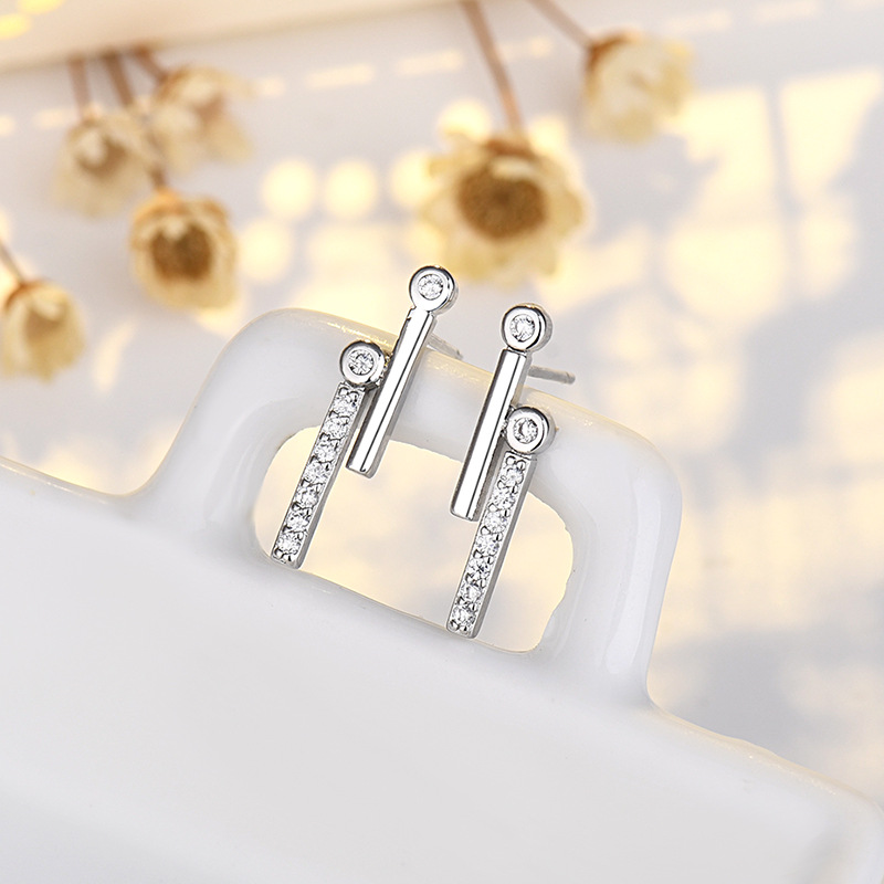 Diamond Stud Earrings 925 Sterling Silver Double-layer One-word Design