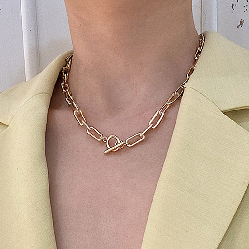 Op Buckle Clavicle Necklace Retro Street Shooting Alloy