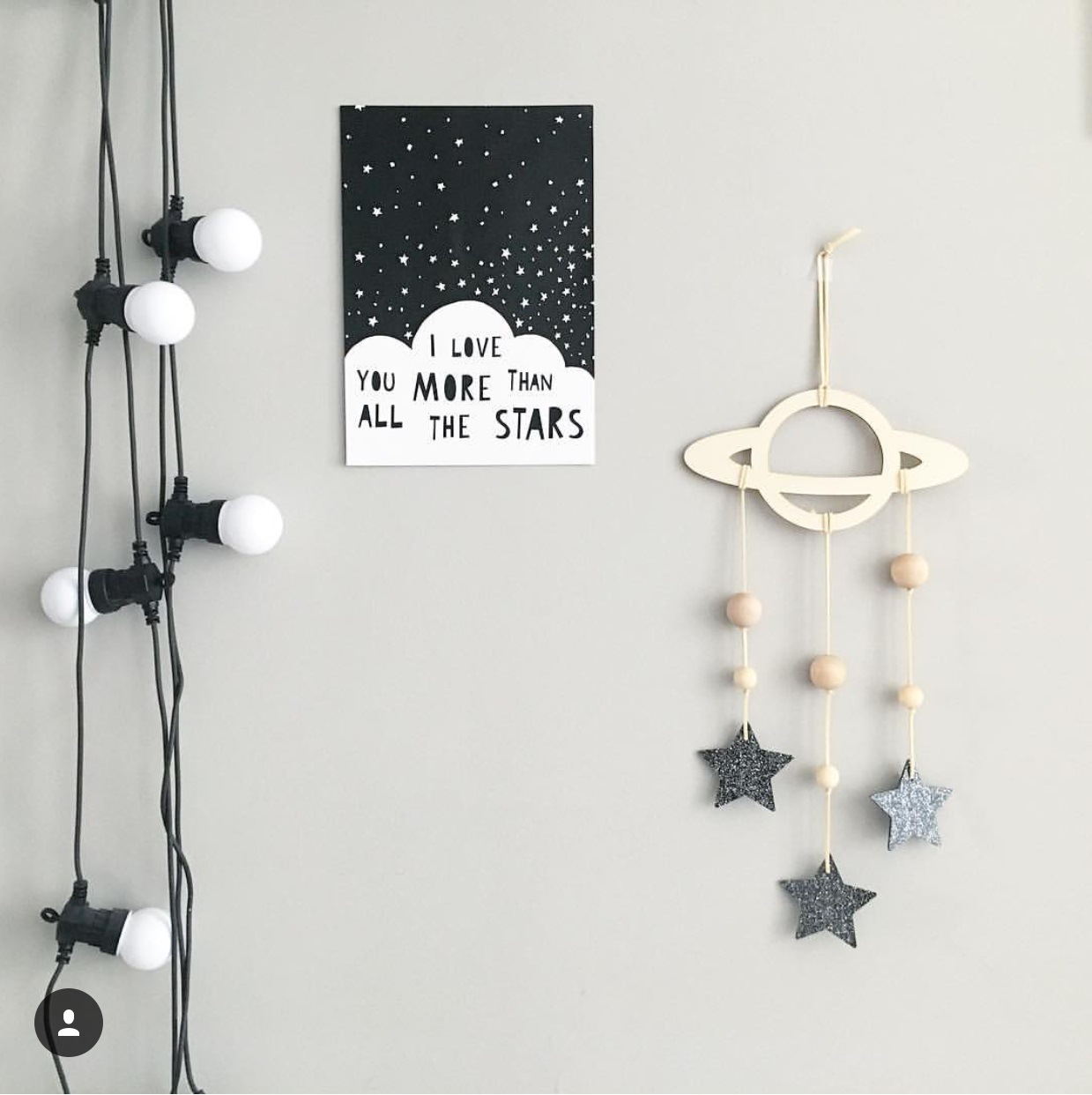 Wall Chip Decoration
