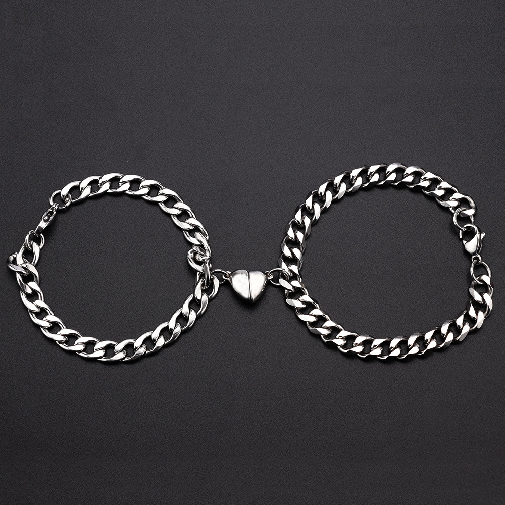 Love Magnet Attracts A Pair Of Male And Female Couple Bracelets